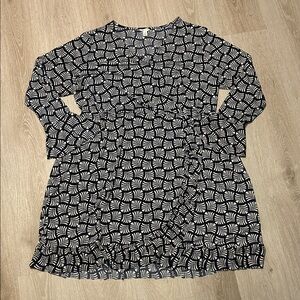 Cato Plus Size V-Neck Patterned Ruffled Hem Wrap Dress Top